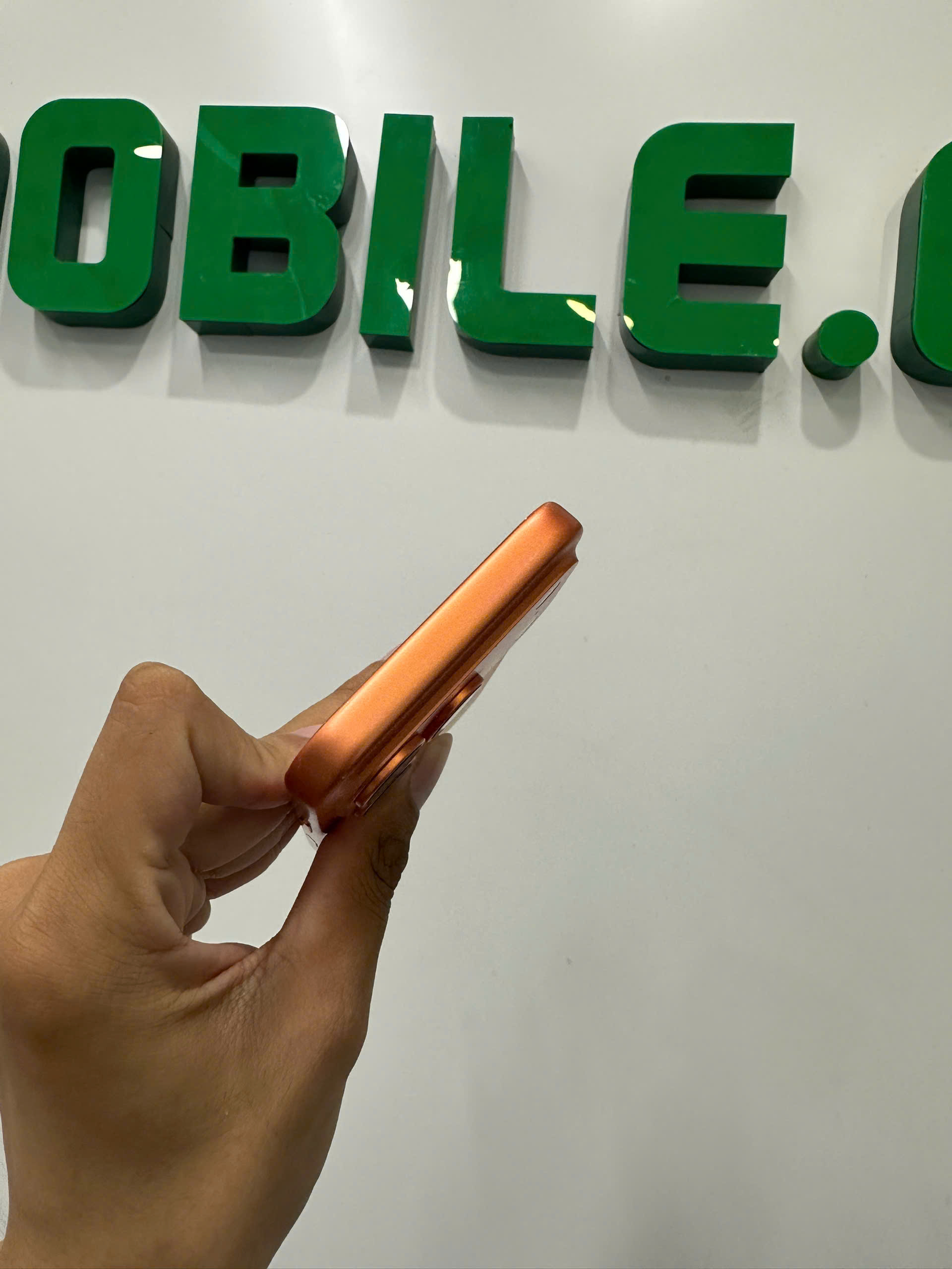 ĐTDĐ Apple iPhone 17 Pro 256GB Cosmic Orange_MG8H4ZP/A