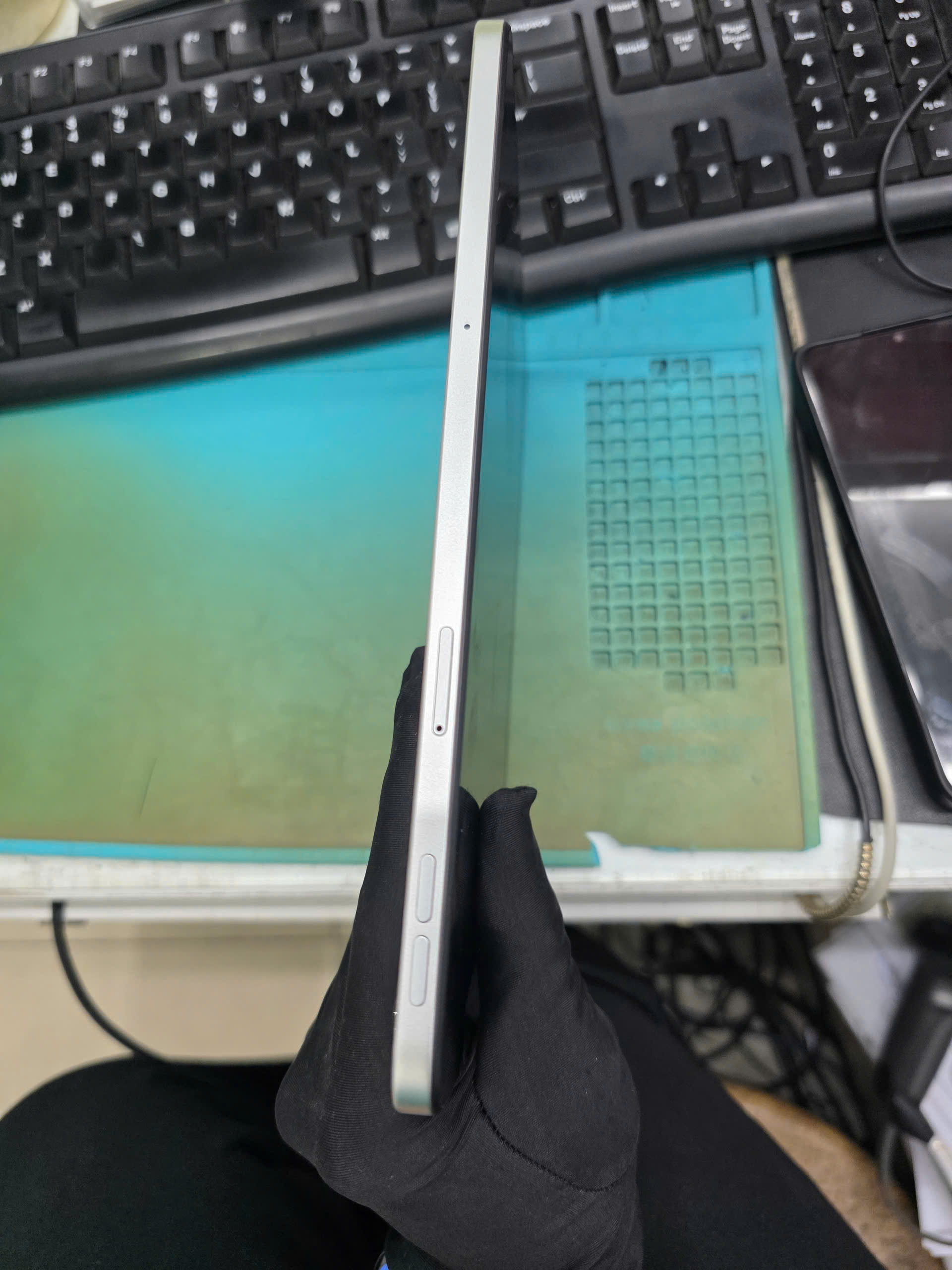 MÁY TÍNH BẢNG (TABLET) REDMI PAD 2 9.7"/SNAP 6S 4G GEN 2/4G/64G/8MP/5MP/7600mAh (2603ARP14G)/BẠC (6932554415884) - 78878/66ST005