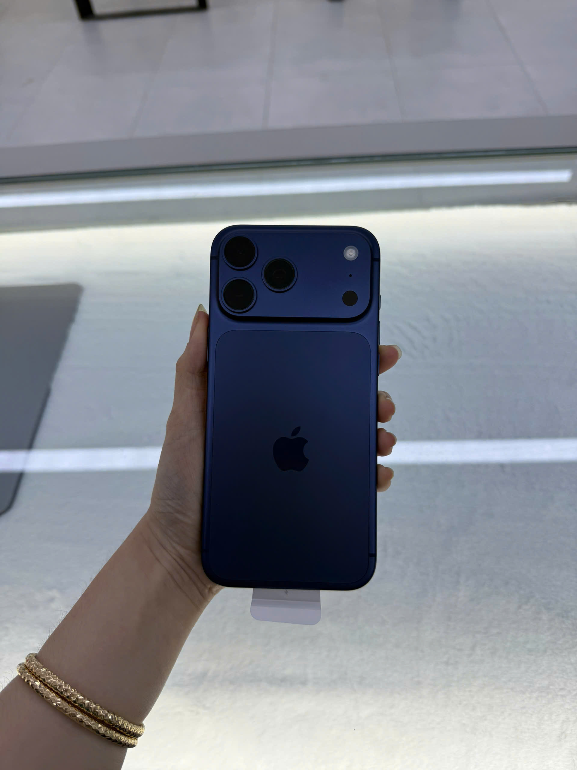iPhone 17 Pro Max 256GB - Chính hãng Apple Việt Nam Cũ