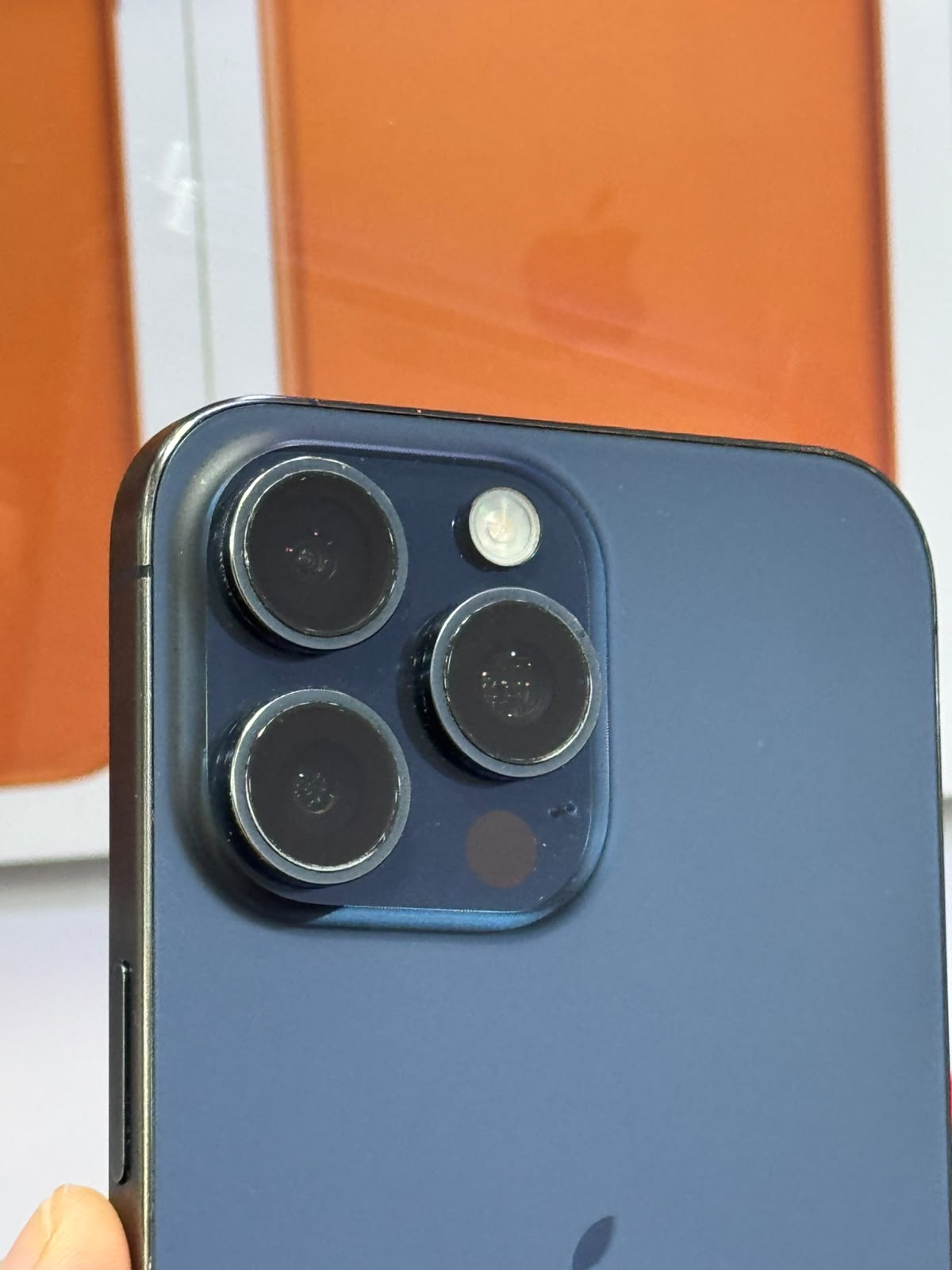 ĐTDĐ Apple iPhone 15 Pro Max 256GB Blue Titanium_MU7A3VN/A  - MU7A3VN Cũ