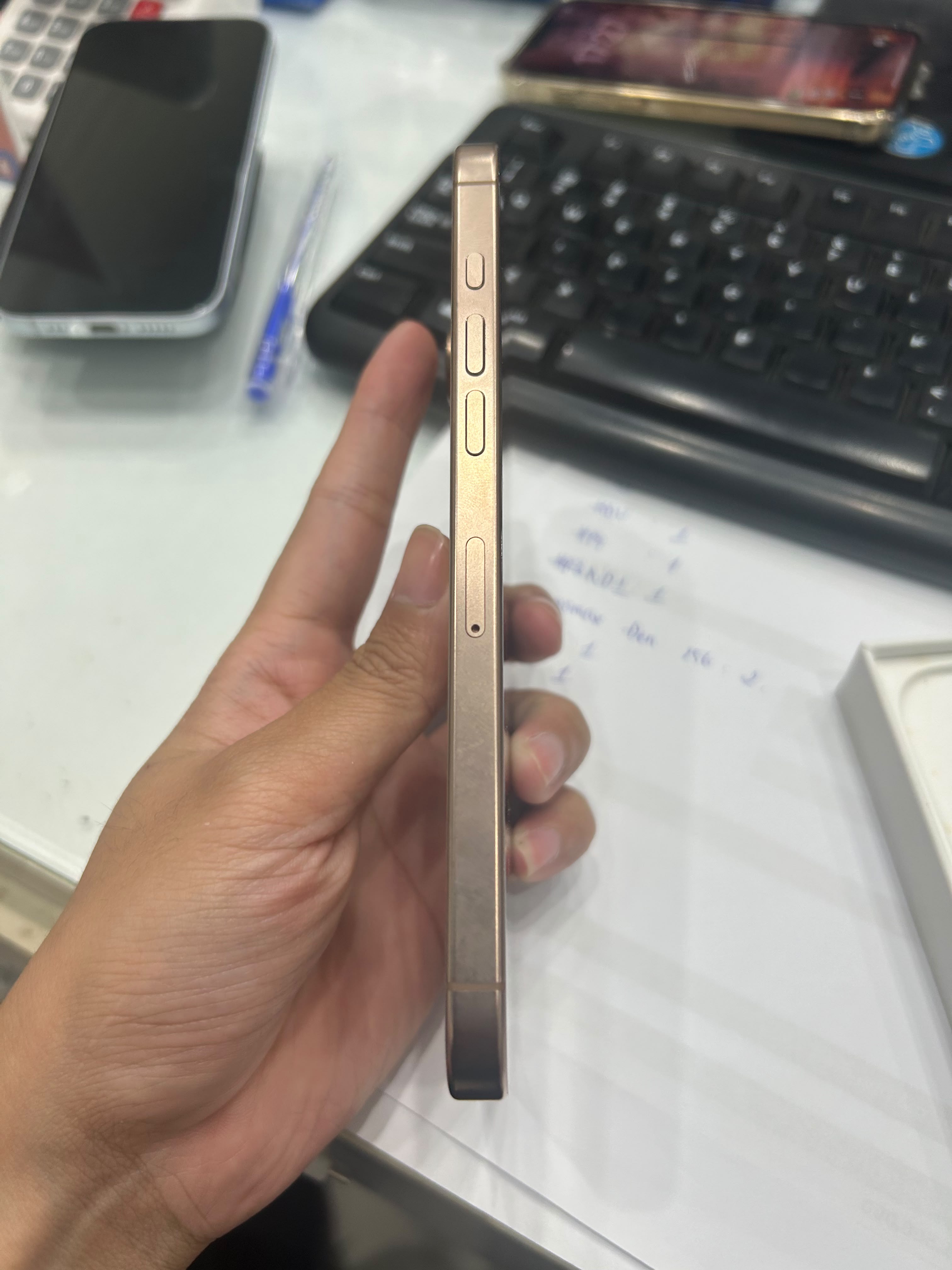 iPhone 16 Pro Max 256GB - Chính hãng VN/A Cũ