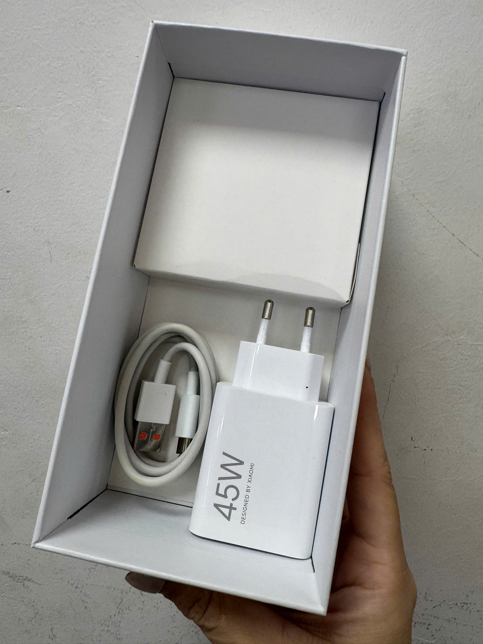 ĐIỆN THOẠI DI ĐỘNG (TEL) REDMI NOTE 17 6.99"/SNAP 6S 4G GEN 2/4G/128G/50MP+Auxiliary/16MP/7700mAh (26012RN62Y)/XANH
