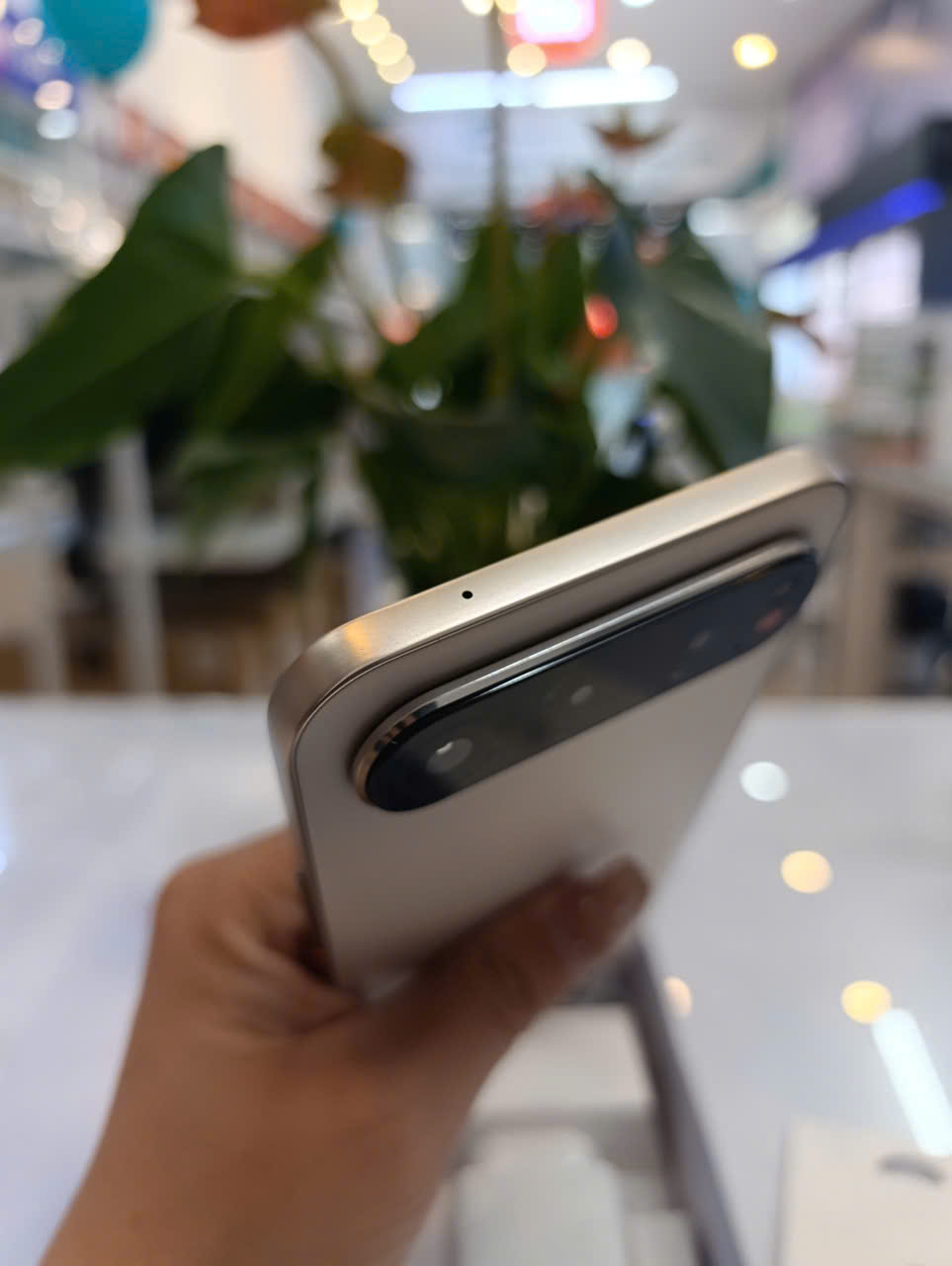 Nubia Air 5G 8GB/256GB Cũ