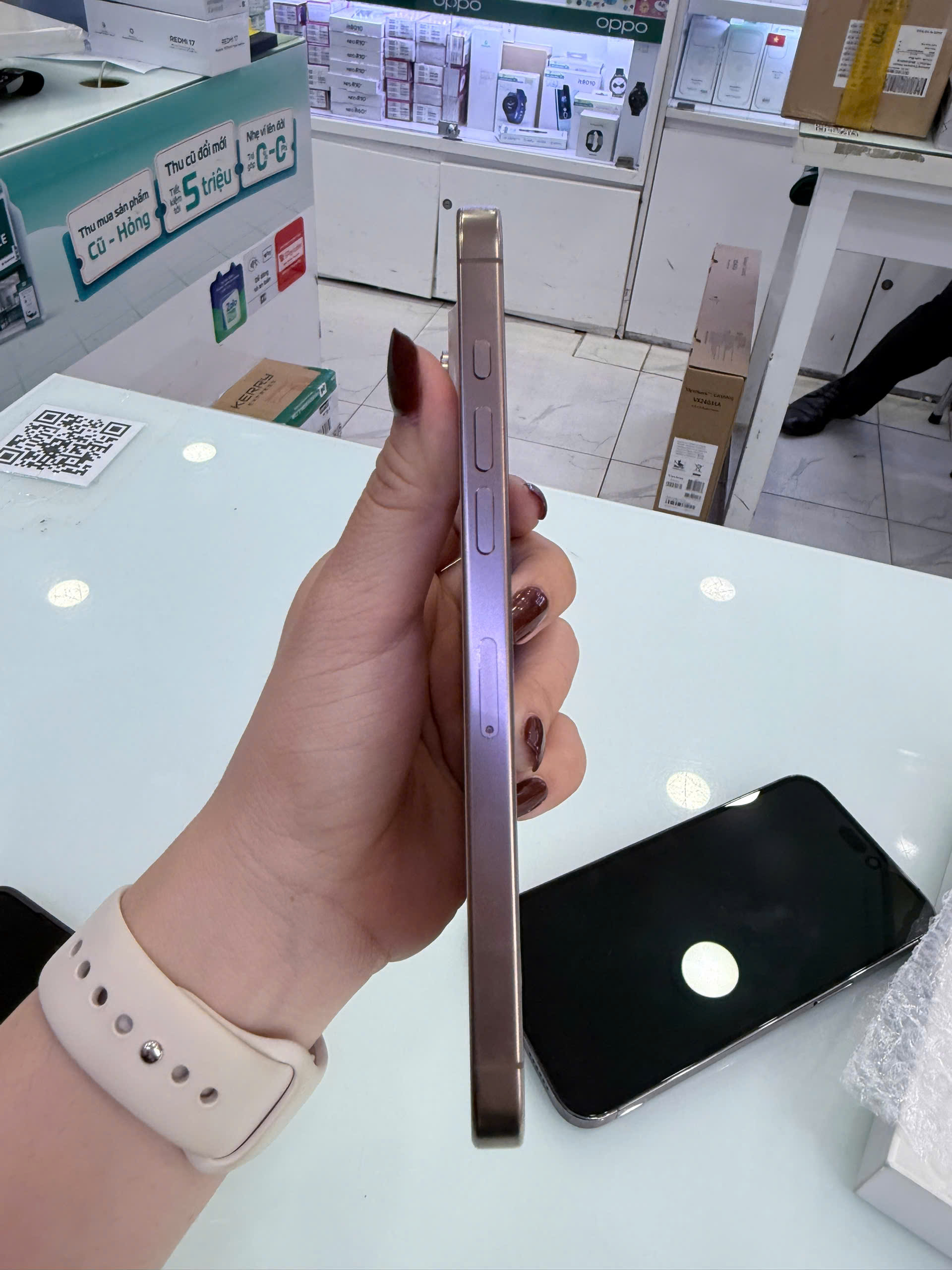iPhone 16 Pro Max 256GB - Chính hãng VN/A Cũ