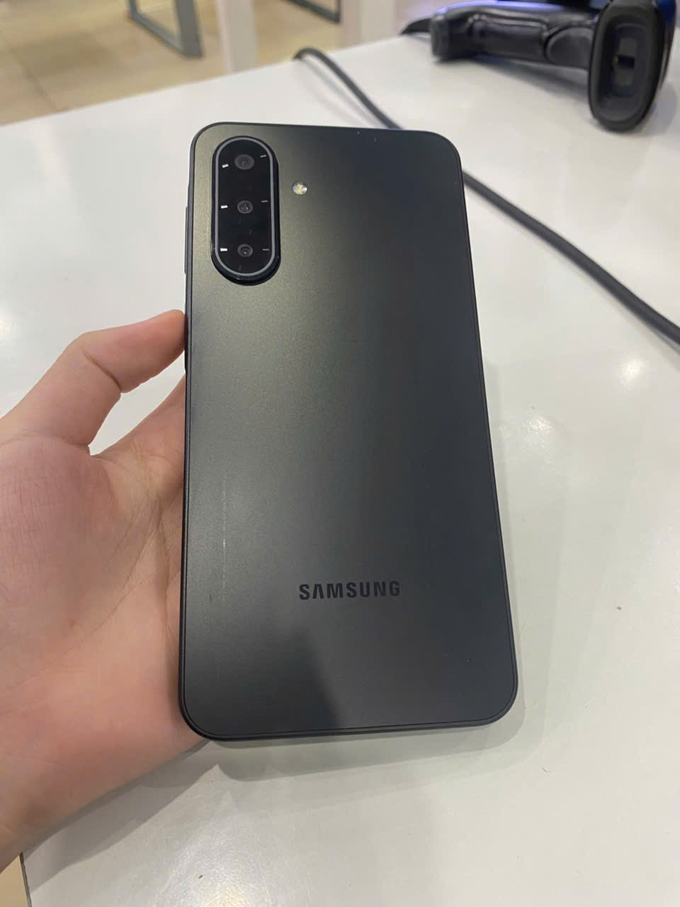 ĐTDĐ Samsung A17 5G, SM-A176B/DS,8+256, Cũ - 355851152436579 - A176B256CU