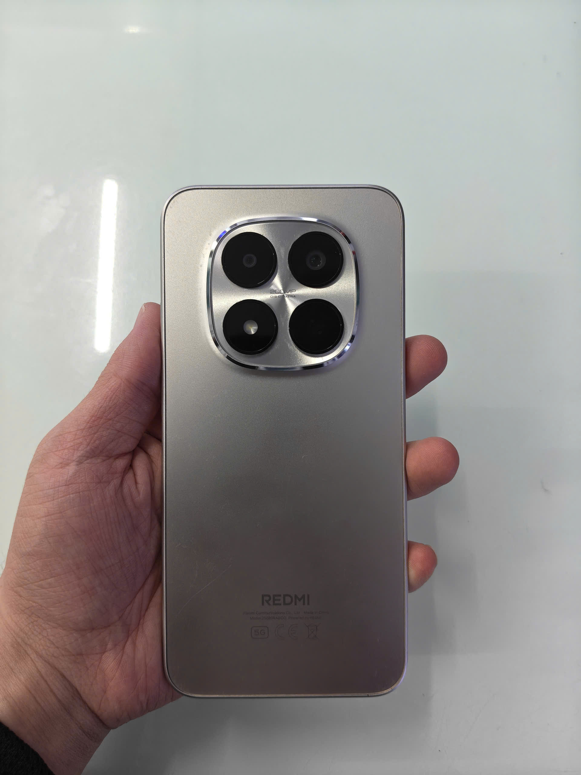 ĐIỆN THOẠI DI ĐỘNG (TEL) REDMI NOTE 15 PRO 5G 6.83/MTK D7400-Ultra/12G/256G/200MP+8MP/20MP/6580mAh (25080RABDG)/TITAN XÁM