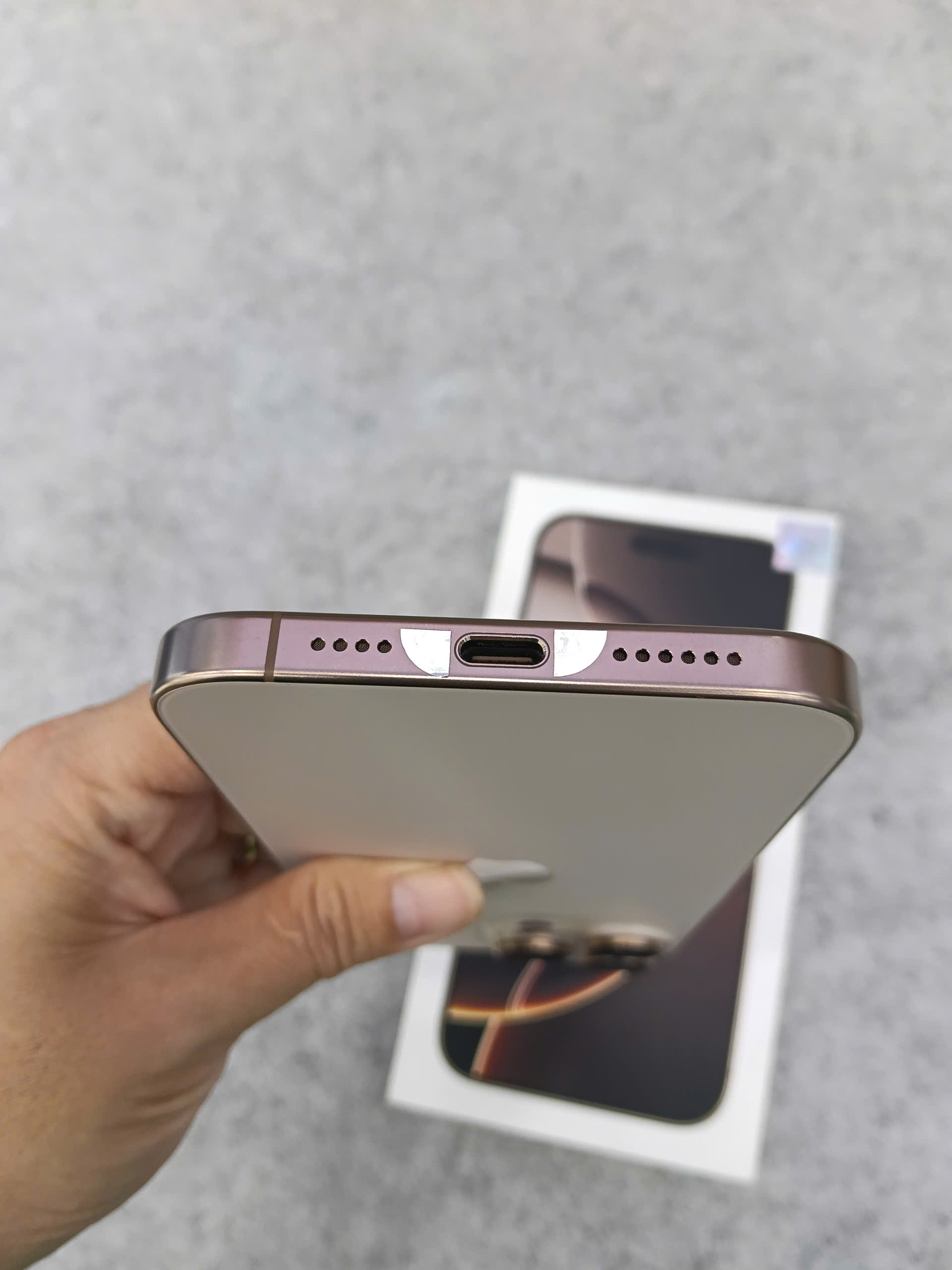 iPhone 16 Pro Max 256GB - Chính hãng VN/A Cũ