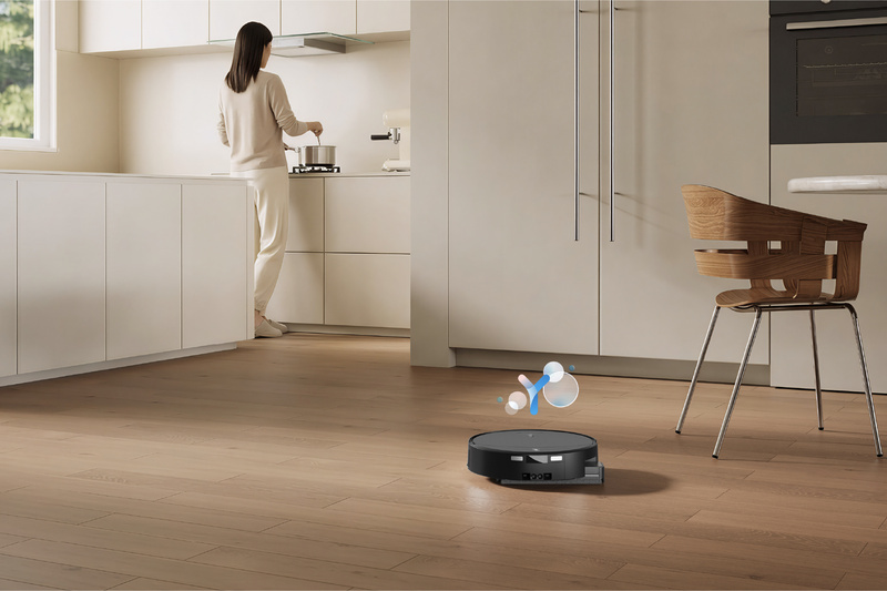 Robot hút bụi thông minh Ecovacs T90 Pro Omni.