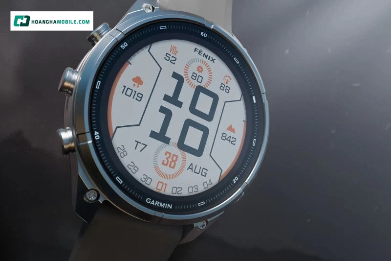 Màn hình Solar trên Garmin Fenix 9 Pro Solar phù hợp với người thường xuyên chạy bộ ngoài trời. Màn hình Solar trên Garmin Fenix 9 Pro Solar phù hợp với người thường xuyên chạy bộ ngoài trời.