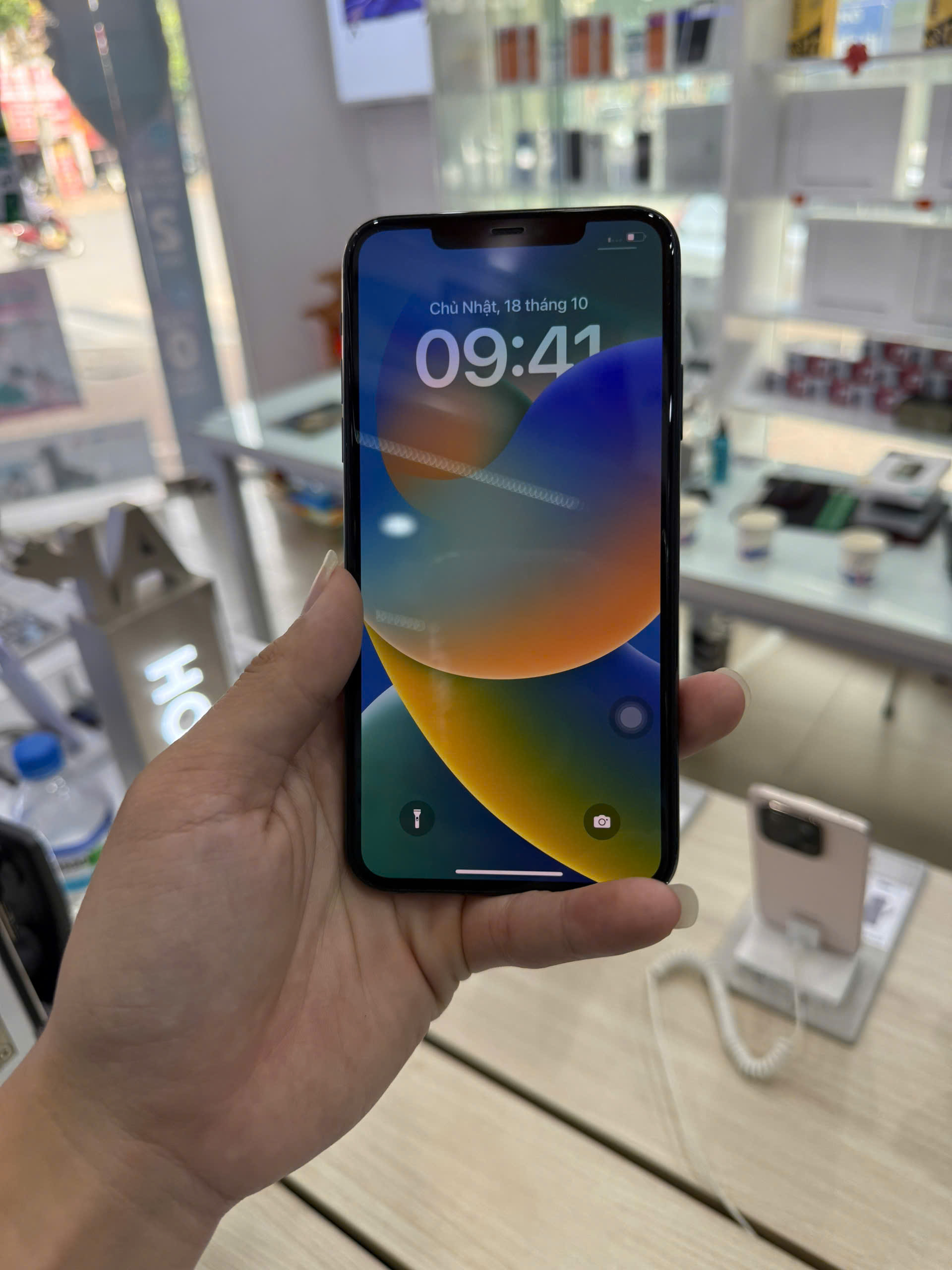 iPhone 11 Pro Max (64GB) - Chính hãng Apple Cũ