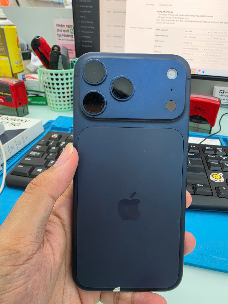 ĐTDĐ Apple iPhone 17 Pro Max 256GB Deep Blue
