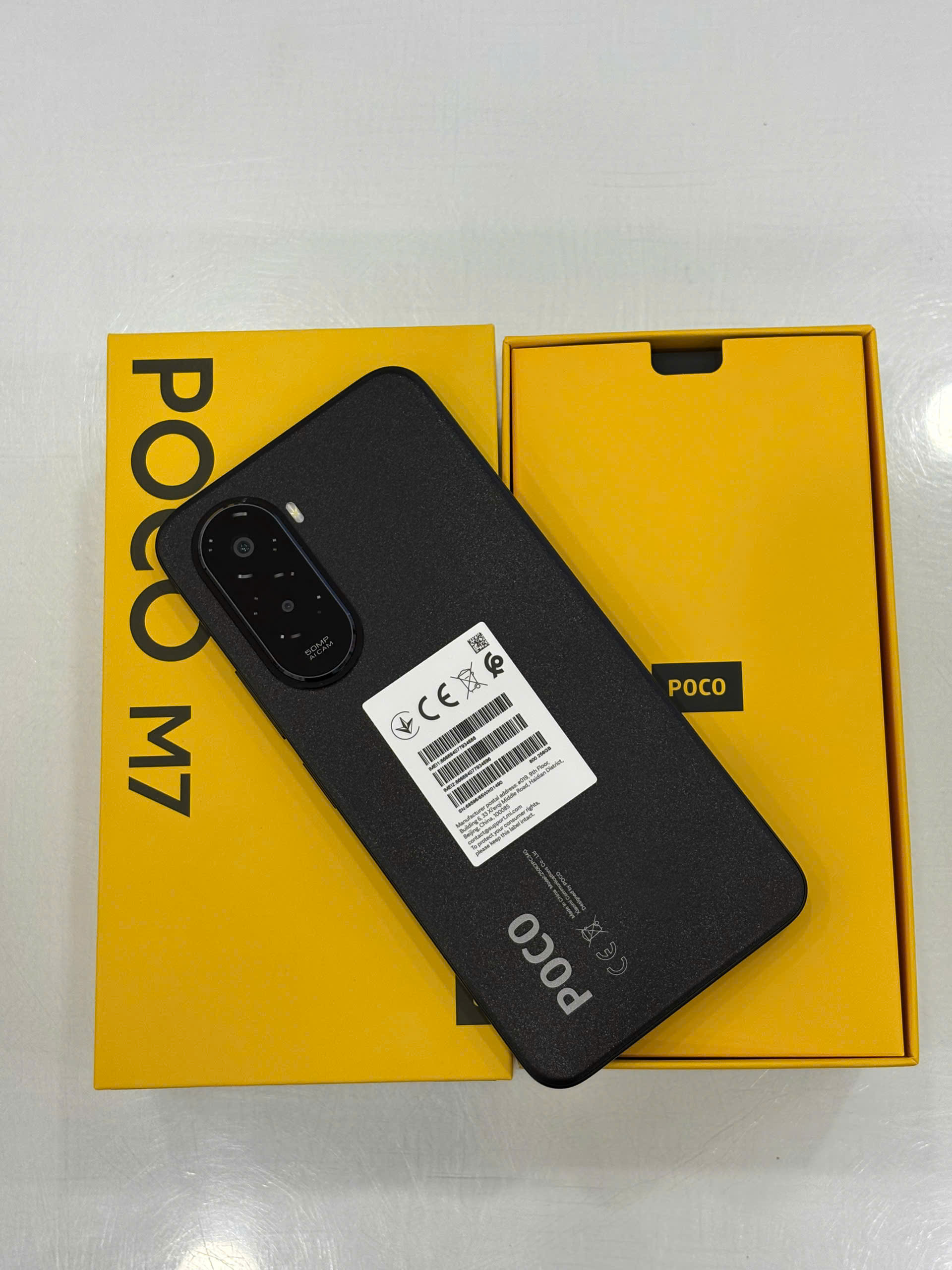ĐIỆN THOẠI DI ĐỘNG (TEL) POCO M7 6.9"/SNAP 685/8G/256G/50MP+QVGA/8MP/7000mAh (25062PC34G)/ĐEN (6932554451868) 