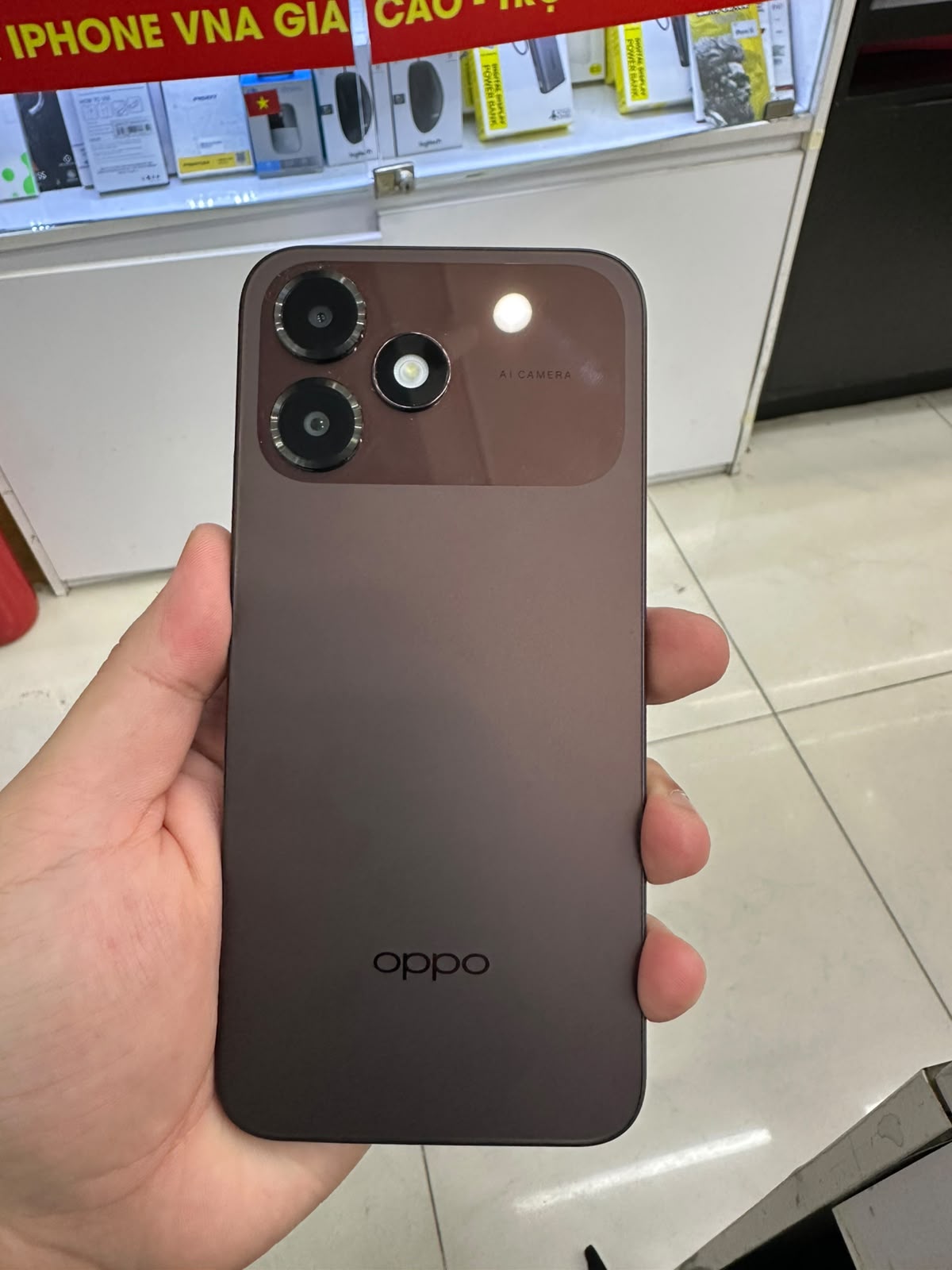 Điện thoại di động OPPO CPH2895-4GB+128GB - A6c, màu nâu
