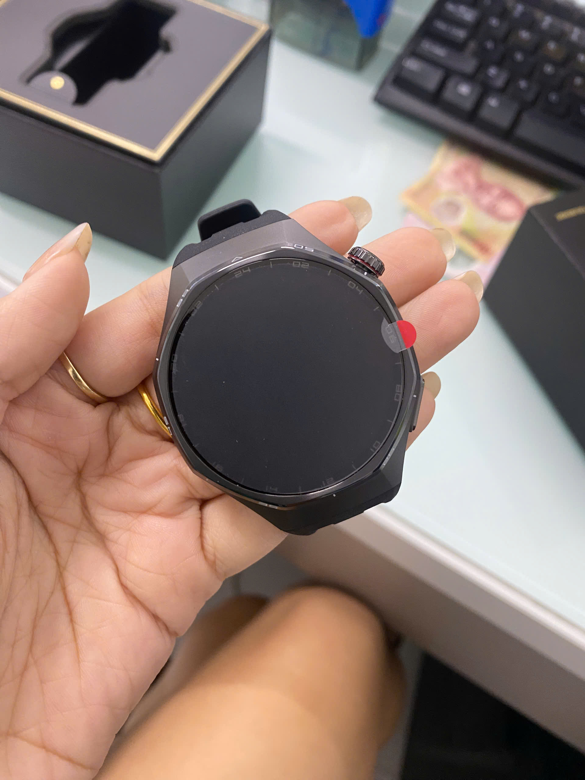 TBH ĐỒNG HỒ THÔNG MINH(WATCH)HUAWEI ATM-B29 GT6 Pro 46mm/DÂY Fluor/ĐEN(6942103168765) - 5RRTQ26124004354 - HWGT6P46DN