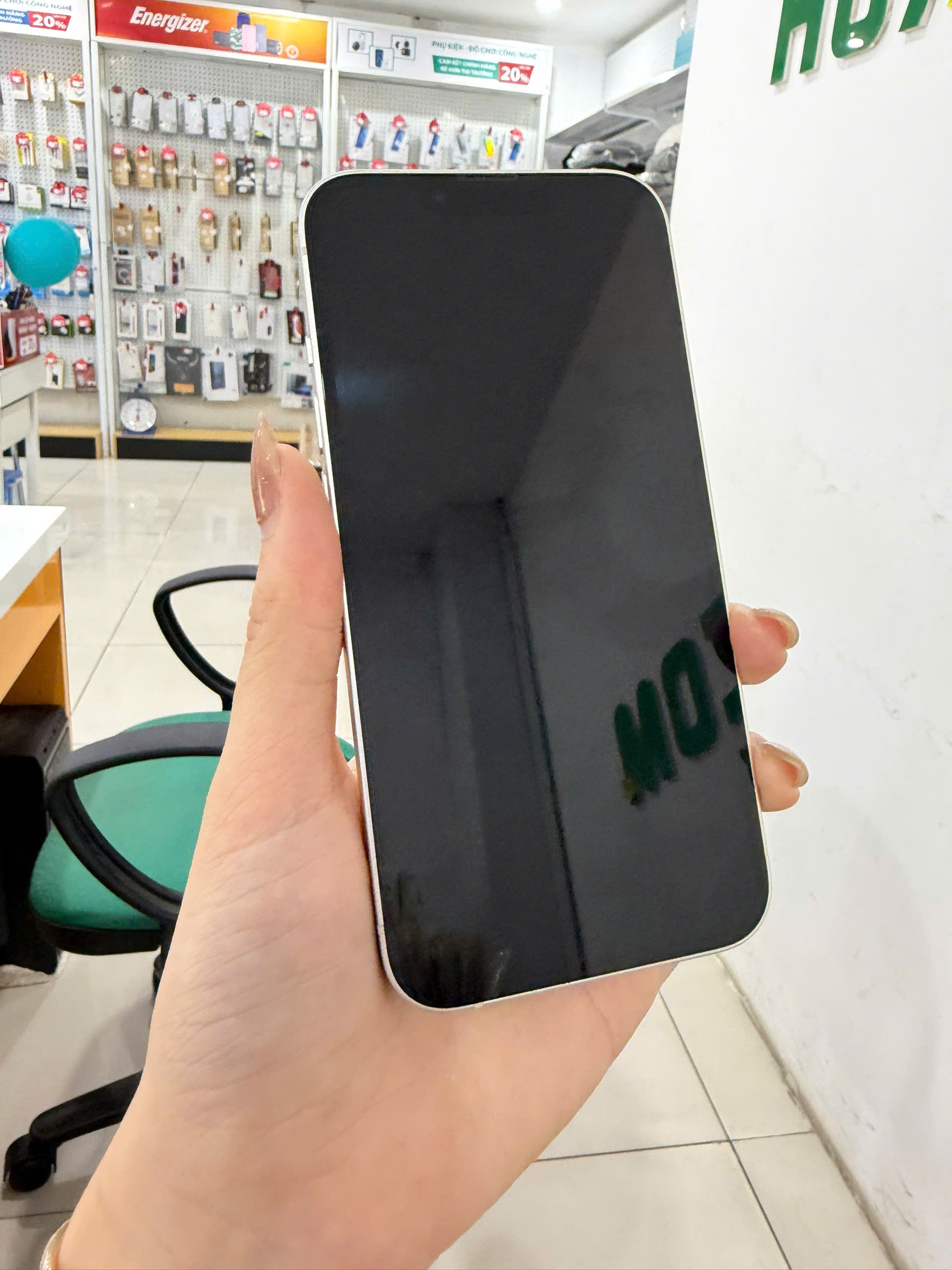 ĐTDĐ Apple iPhone 13 128GB - Cũ - SP2K40FXQQV - IP13128C
