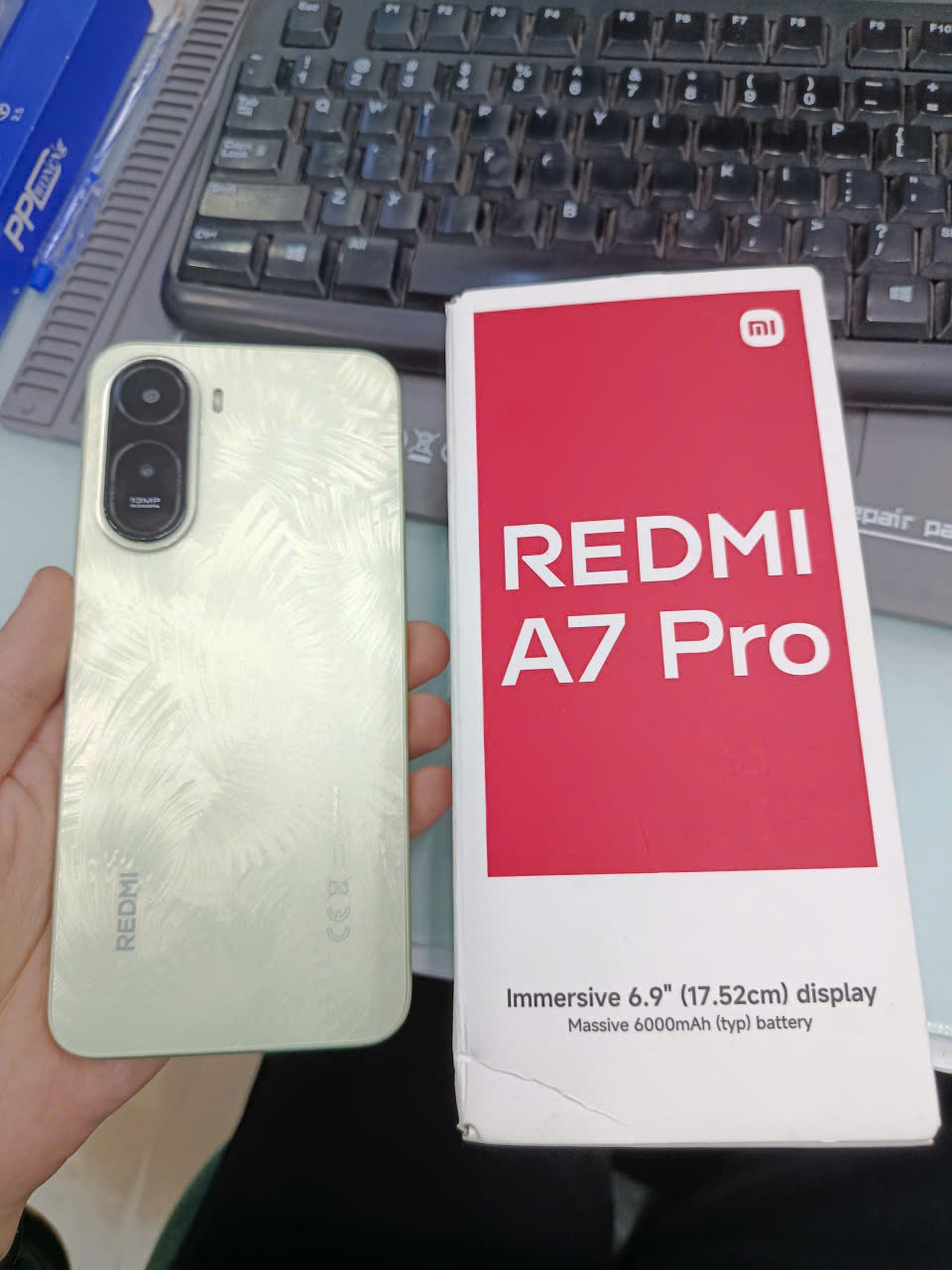 ĐIỆN THOẠI DI ĐỘNG (TEL) REDMI A7 PRO 6.9"/UNISOC T7250/4G/128G/13MP/8MP/6000mAh (25128RN17Y)/XANH LÁ (6932554494452) - 86980508