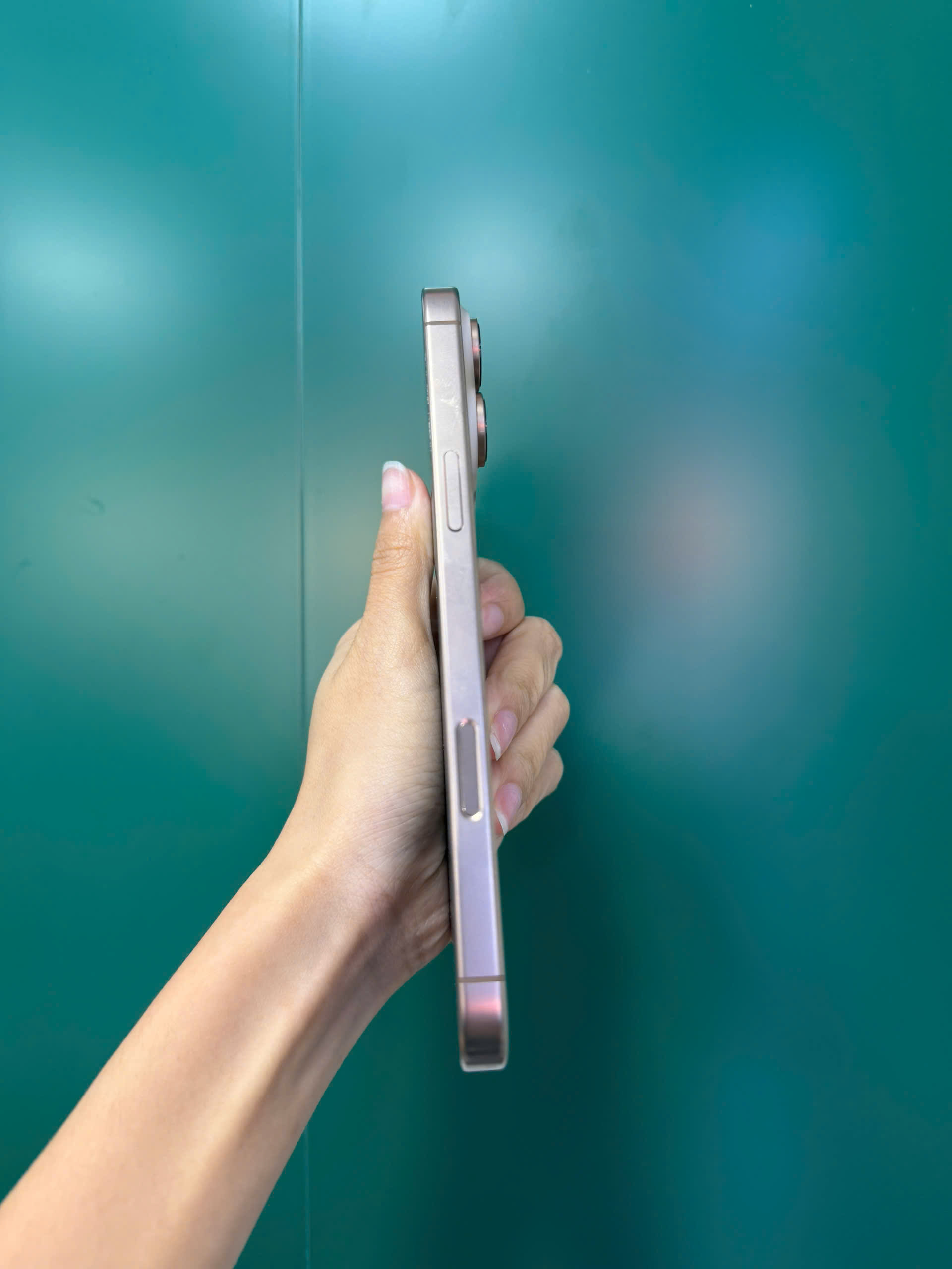 ĐTDĐ Apple iPhone 16 Pro Max 256GB Desert Titanium_MYWX3VN/A - gthl65jqpk - MYWX3VN