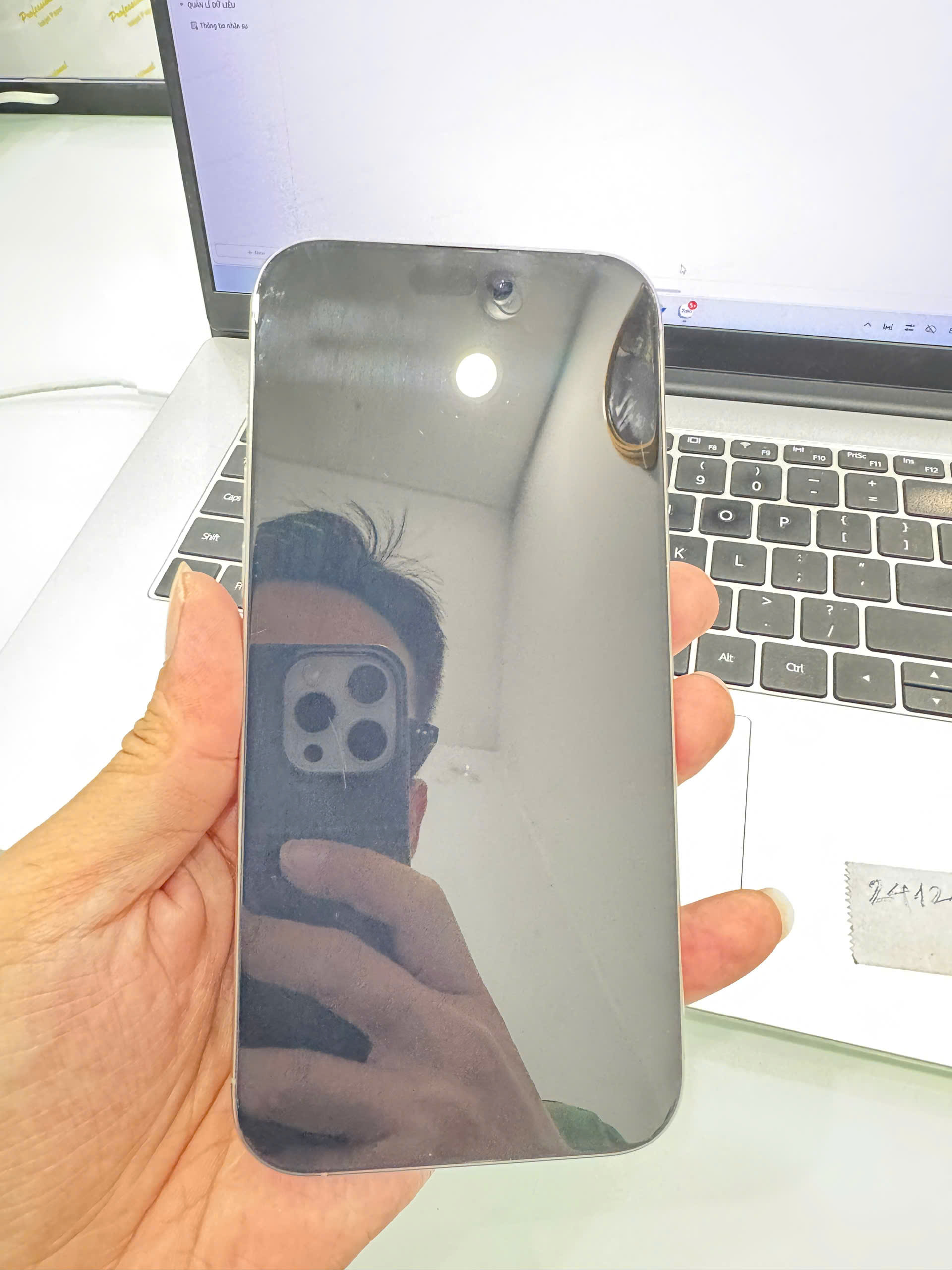 ĐTDĐ Apple iPhone 16 Pro Max 512GB Natural Titanium_MYX33VN/A - SH0XHD69LWT - MYX33VN