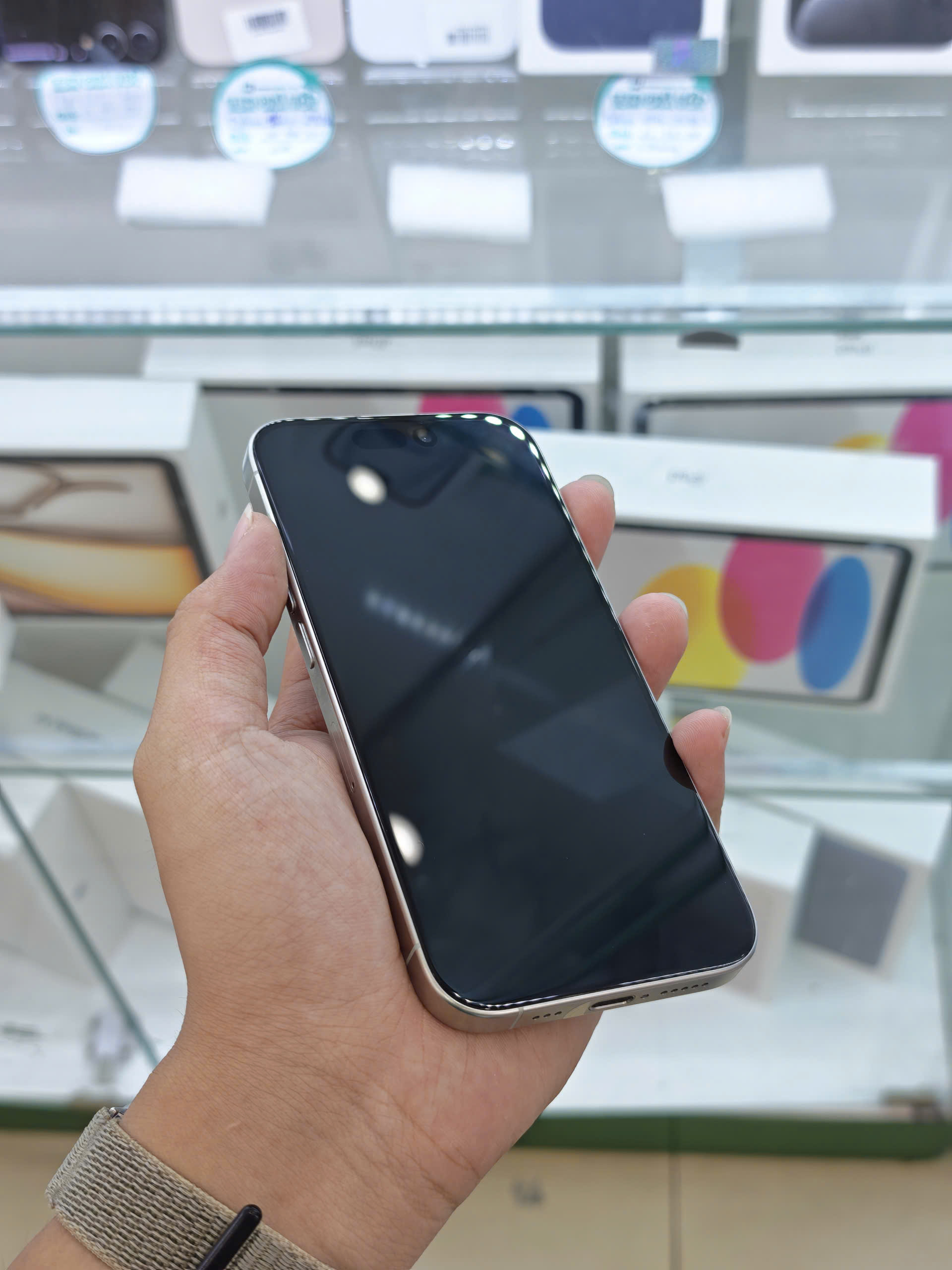 ĐTDĐ Apple iPhone 15 Pro 128GB White Titanium_MTUW3VN/A
