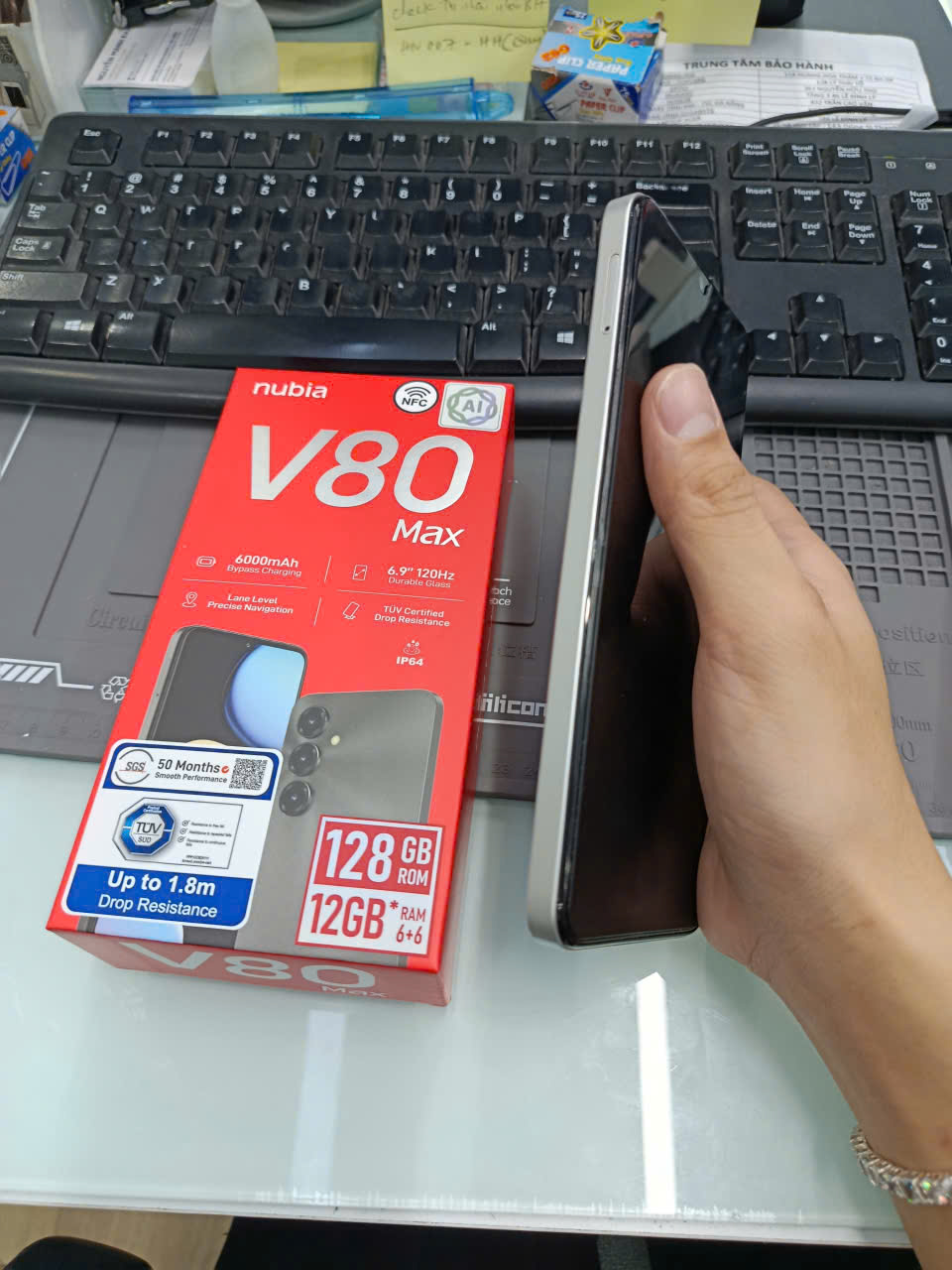 ĐIỆN THOẠI DI ĐỘNG(TEL) NUBIA V80 MAX 6.9/Unisoc T7250/6G/128G/50MP+2MP+Al/16MP/6000mAh/(Z2577)/BẠC ÁNH SAO(6902176177231)