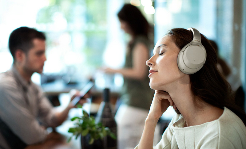 am thanh ngat ngay tu sony wh-1000xm3