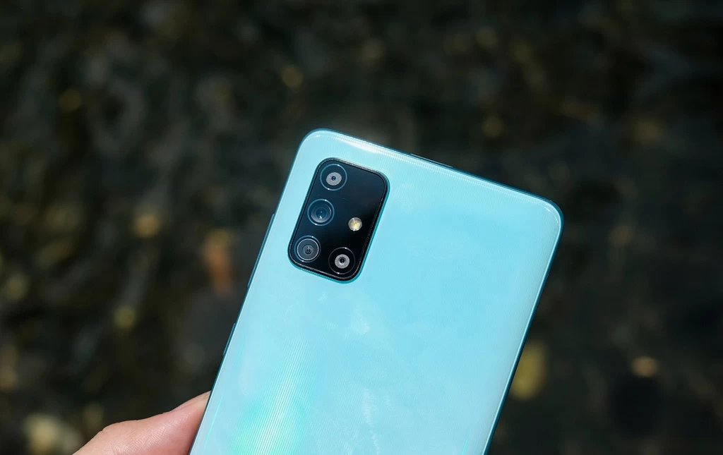 Kết quả hình ảnh cho galaxy a71