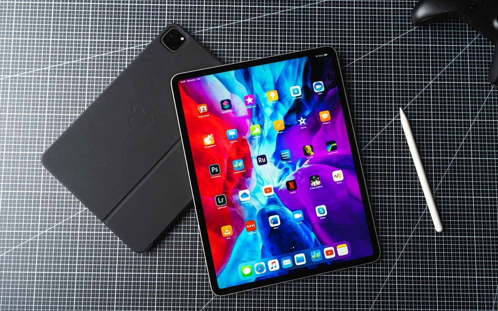 Apple iPad Pro 2020 Review: Better Than Samsung & Microsoft?