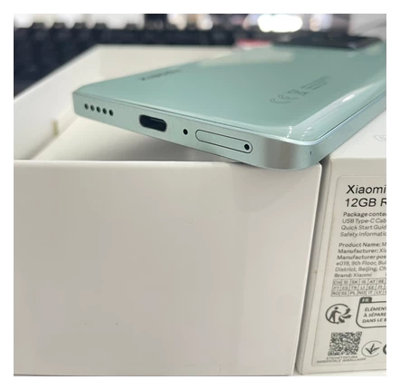 Điện thoại di động Xiaomi 13T - Xanh Lá (2306EPN60G) 6.67/MTK D8200 Ultra/12G/256G/50MP+50MP+12MP/20MP/5000mAh - Cũ