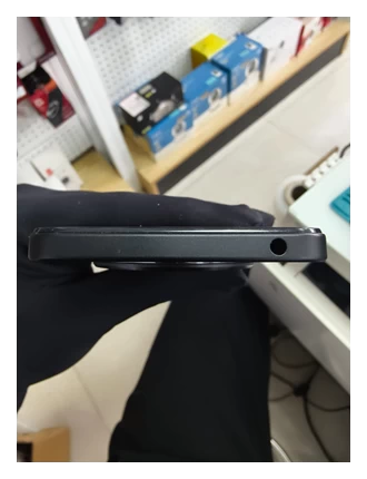 Điện thoại di động REDMI 14C 6.88/MTK Helio G81 Ultra/4G/128G/50M+QVGA/13M/5160mAh (2409BRN2CA)/TN - TBH