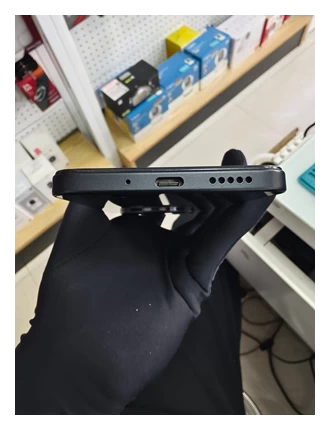 Điện thoại di động REDMI 14C 6.88/MTK Helio G81 Ultra/4G/128G/50M+QVGA/13M/5160mAh (2409BRN2CA)/TN - TBH