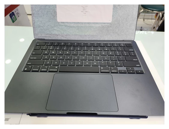 MTXT MacBook Air M2 13.6 inch 2024, 8CPU-8GPU, 16GB/256GB, Midnight - MC7X4SA/A - TBH