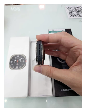 Thiết bị Bluetooth Samsung SM-L705 Galaxy Watch Ultra (2025),Bạc - Cũ