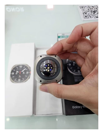 Thiết bị Bluetooth Samsung SM-L705 Galaxy Watch Ultra (2025),Bạc - Cũ