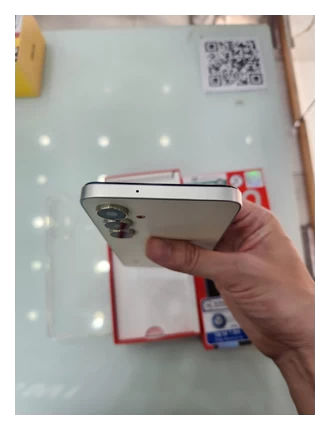 ĐIỆN THOẠI DI ĐỘNG (TEL) NUBIA V80 MAX 6.9"/Unisoc T7250/8G/128G/50MP+2MP+Al/16MP/6000mAh/(Z2577)/VÀNG KIM QUANG(6902176163951) - Cũ