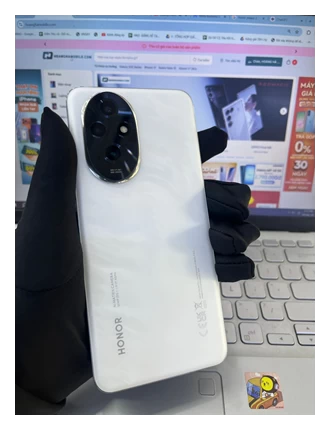 Điện thoại thông minh Honor 200 (12+256GB) - TN - Cũ