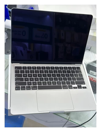 MacBook Air M4 13.6 inch 2025, 10CPU-8GPU, 16GB/256GB - Silver - MW0W3SA/A - Cũ