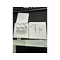 Tai nghe Bluetooth Apple AirPods 4 - MXP63ZP/A	 TBH - TBH
